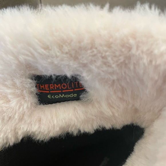 Universal Thread boots new - Picture 2 of 6